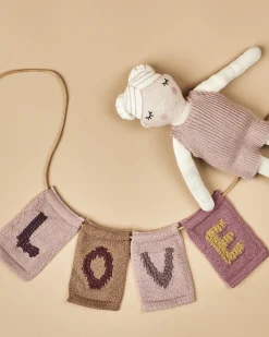 Strikket bogstav E, rosa